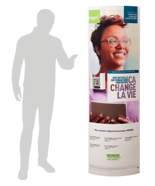 QR code et marketing point de vente - exemple de plv totem carton digital connecté avec impression QR code sur porte flyers