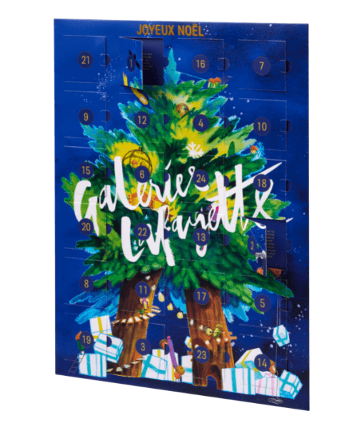 calendrier de l'avent carton sur-mesure sous forme de panneau mural magnétique avec fenêtres prédécoupées