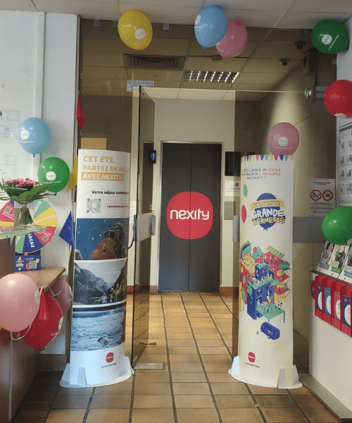 totem carton,totem plv carton,totem carton publicitaire,totem plv,plv totem