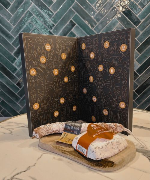 Calendrier de l'Avent saucissons boîte paravent deux volets 24 fenêtres