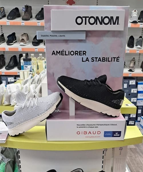 plv présentoir chaussure orthopédique pharmacie