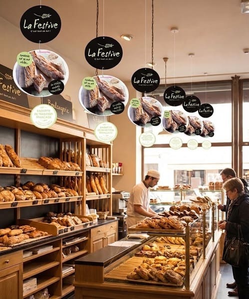 plv mobile de plafond petit commerce spécialisé