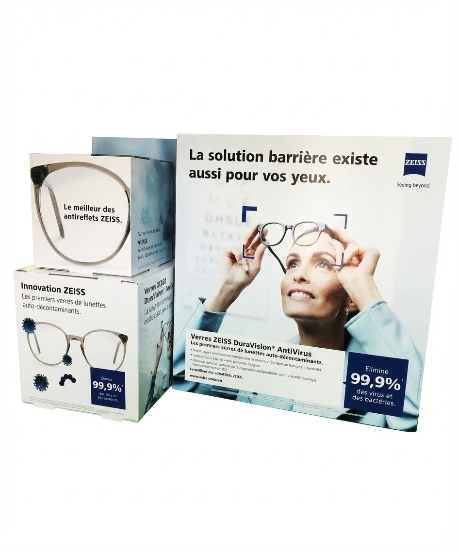 plv vitrine magasin optique chevalet et cube