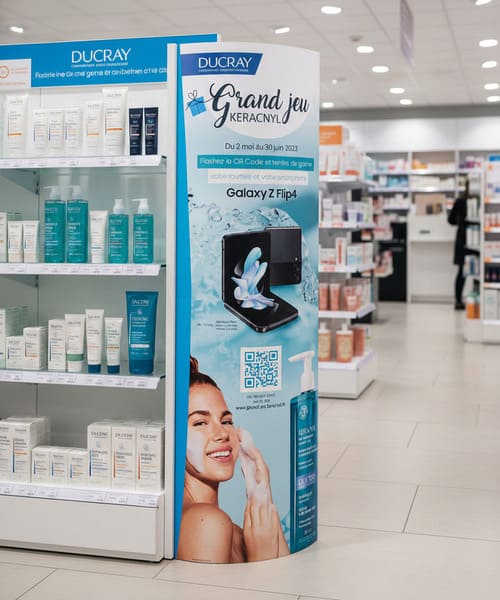 plv totem pharmacie elliptique en carton personnalisé