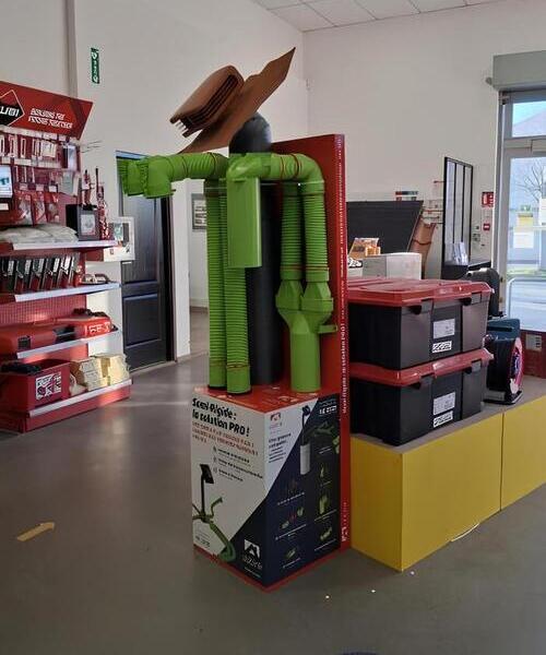 podium présentoir à tubes pour système ventilation magasin professionnel