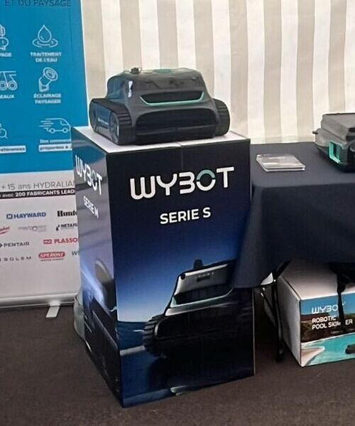 podium glorifieur robot de piscine