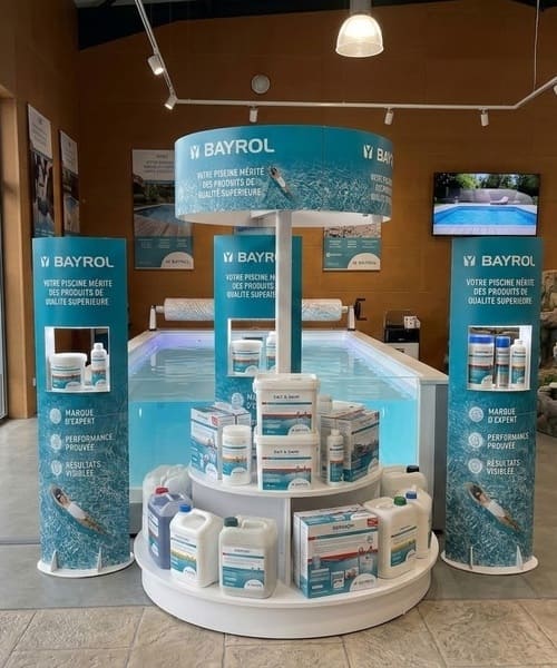 plv kit théâtralisation showroom pisciniste